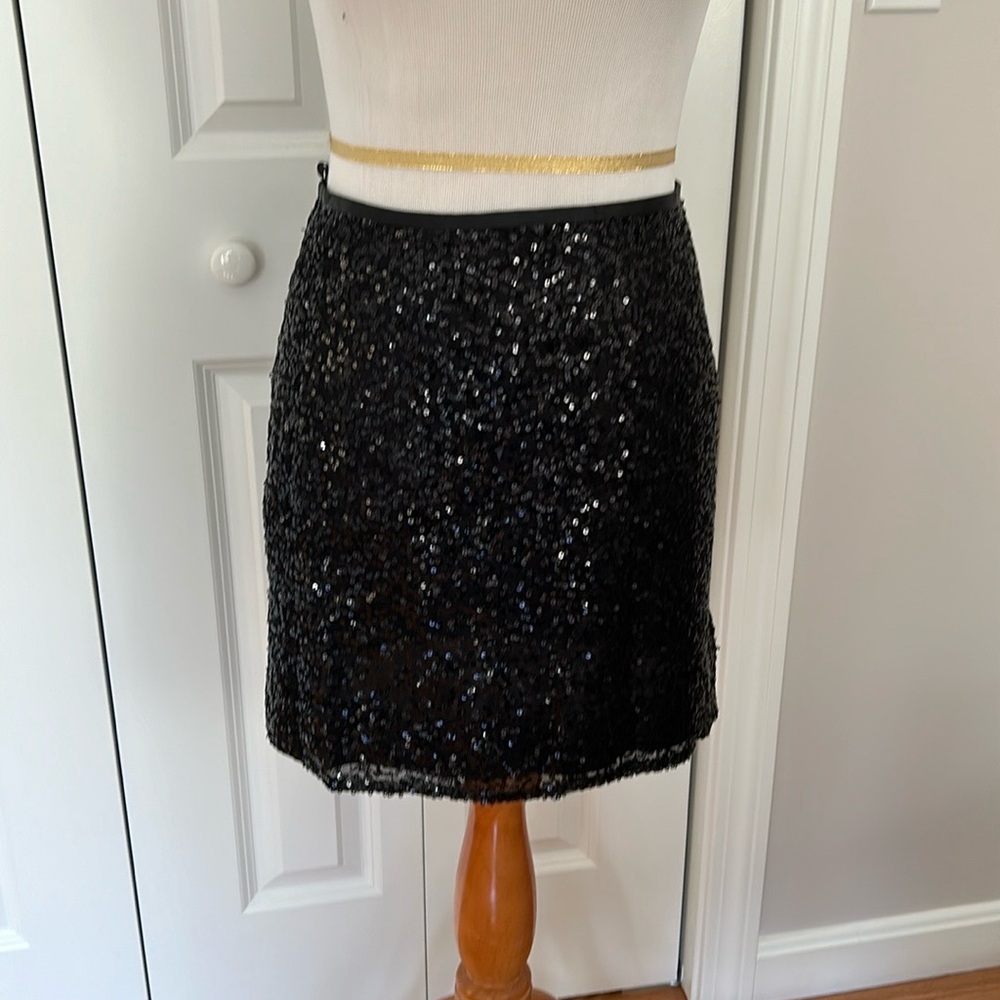 J. CREW ALL OVER SEQUIN MINI SKIRT BACK ZIP SHIMMER BLACK SIZE‎ 0